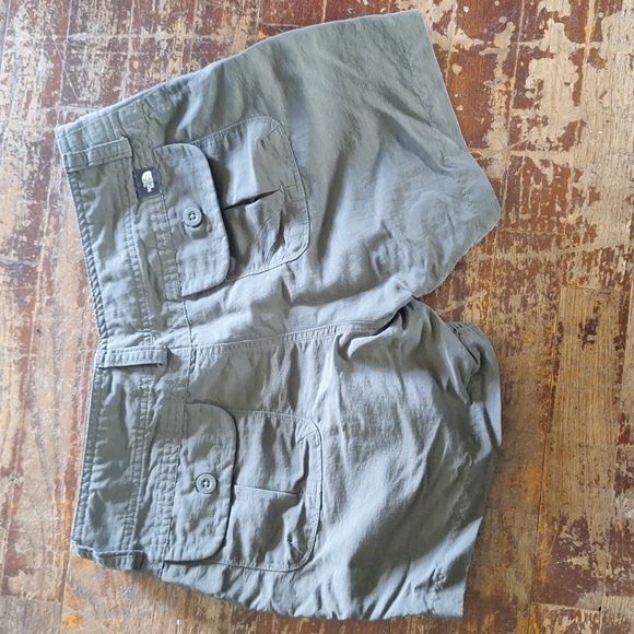 NorthFace Green shorts size 6 - Picture 3 of 3
